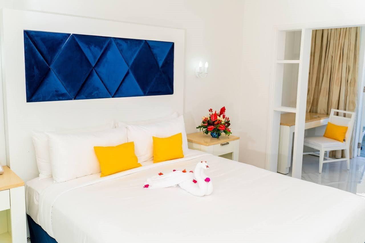 The Soco House - All-Inclusive (Adults Only) カストリーズ エクステリア 写真